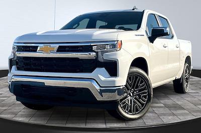 New 2025 Chevrolet Silverado 1500 LT Crew Cab for sale #SZ109680 - photo 1