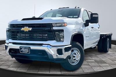 New 2026 Chevrolet Silverado 3500 Crew Cab Flatbed Truck for sale #TF116969 - photo 1