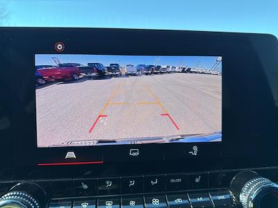 Used 2023 GMC Canyon - photo 1