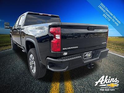 Used 2025 Chevrolet Silverado 2500 - photo 1