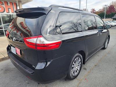 Used 2019 Toyota Sienna XLE Premium Minivan for sale #13060 - photo 2