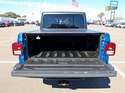 Used 2022 Jeep Gladiator Sport Crew Cab for sale #1119245A - photo 2