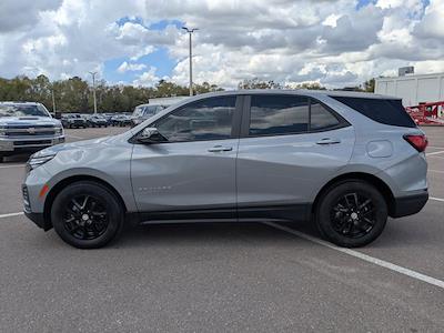 Used 2024 Chevrolet Equinox - photo 1