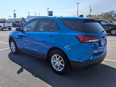 Used 2024 Chevrolet Equinox - photo 1