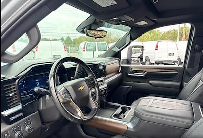 Used 2024 Chevrolet Silverado 3500 - photo 1