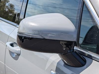 Used 2024 Kia Sorento - photo 1