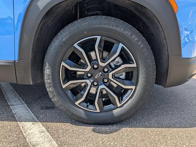 Used 2024 Chevrolet Trailblazer - photo 1