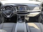 Used 2018 Toyota Highlander XLE for sale #R356076B - photo 14