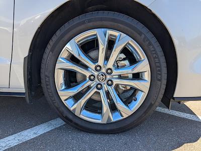Used 2024 Toyota Sienna - photo 1