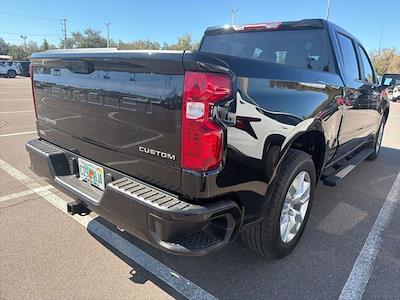 Used 2025 Chevrolet Silverado 1500 - photo 1