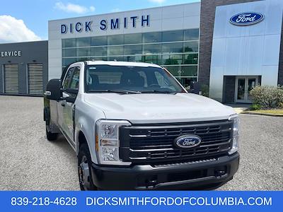 New 2024 Ford F-350 Crew Cab Steel Flatbed Truck for sale #FD25789 - photo 1