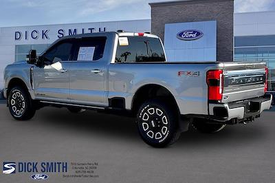 Used 2024 Ford F-250 - photo 1