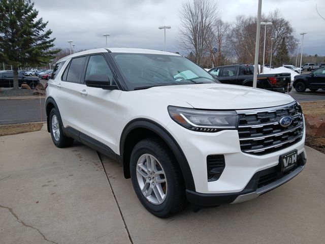New 2026 Ford Explorer - photo 1