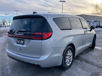 Used 2024 Chrysler Pacifica Touring L Minivan for sale #87930 - photo 2