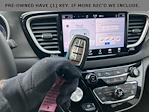 Used 2025 Chrysler Pacifica Select Minivan for sale #87940 - photo 5