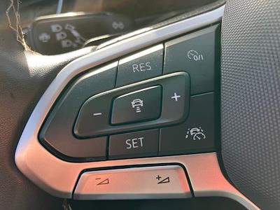 Used 2024 Volkswagen Atlas - photo 1