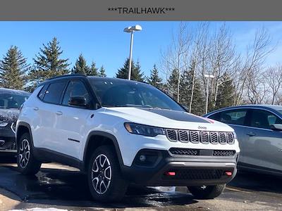 Used 2025 Jeep Compass - photo 1