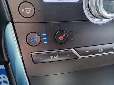 Used 2019 Ford Edge - photo 2