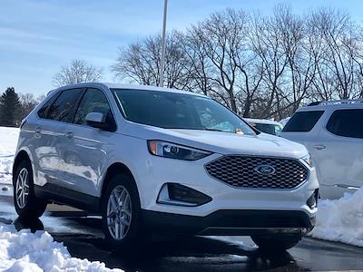 Used 2024 Ford Edge - photo 1