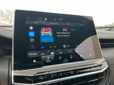 Used 2025 Jeep Compass - photo 1