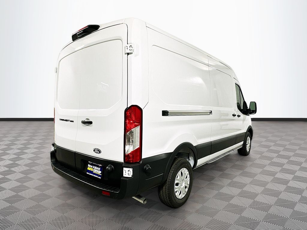 New 2026 Ford Transit 250 - photo 6