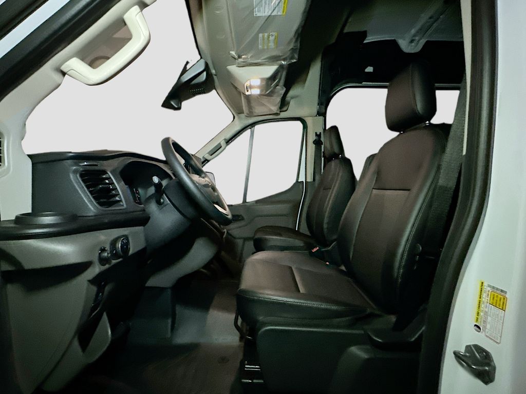 New 2026 Ford Transit 250 - photo 15