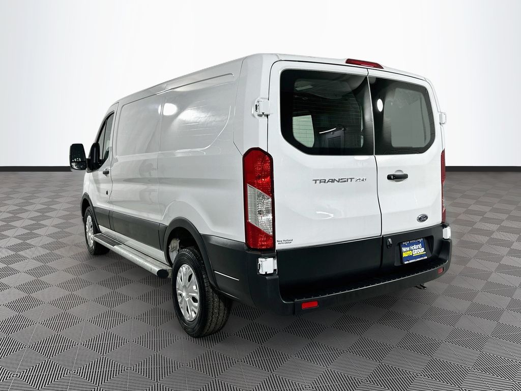 Used 2025 Ford Transit 250 - photo 2