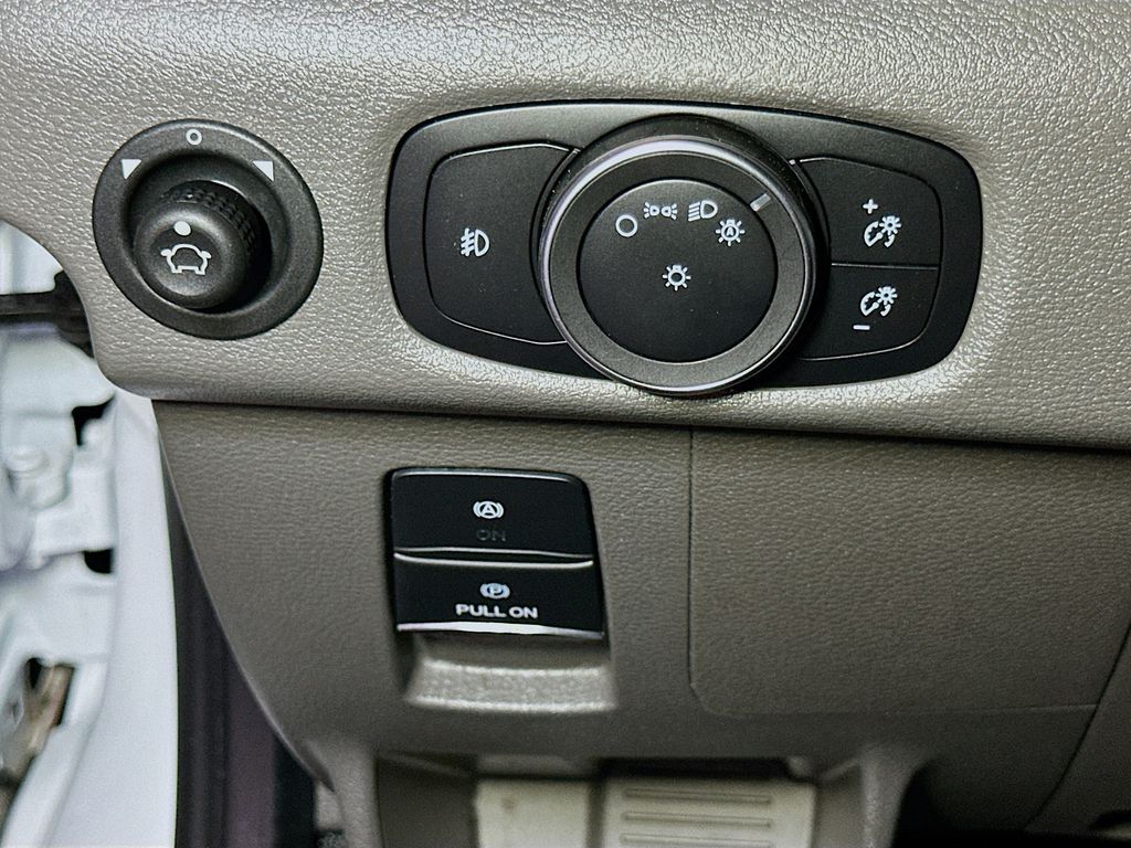 Used 2025 Ford Transit 250 - photo 10