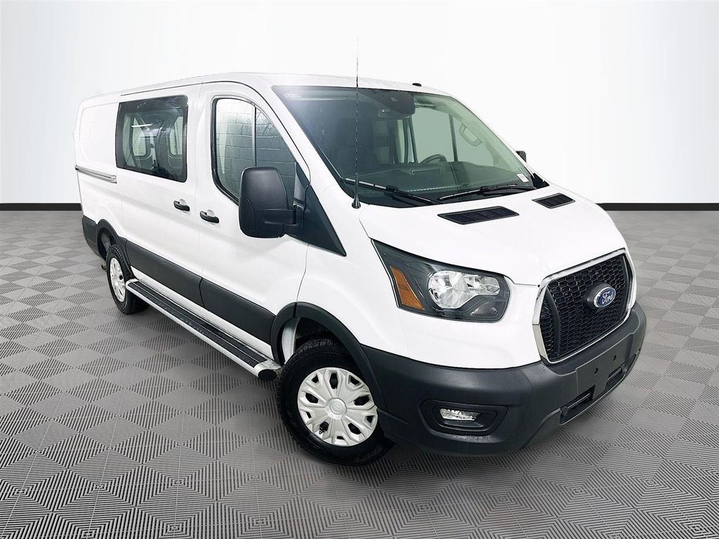 Used 2025 Ford Transit 250 - photo 1