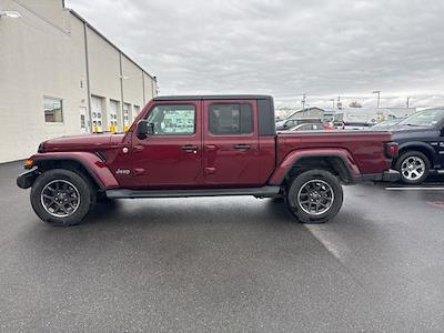 Used 2022 Jeep Gladiator - photo 1