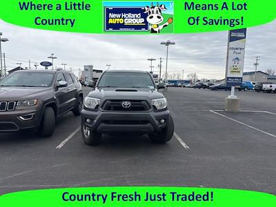 Used 2015 Toyota Tacoma - photo 1