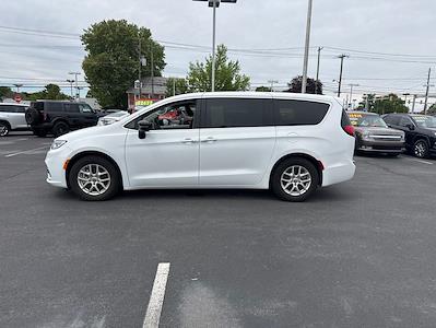 2024 Chrysler Pacifica FWD Minivan for sale #R123254 - photo 2