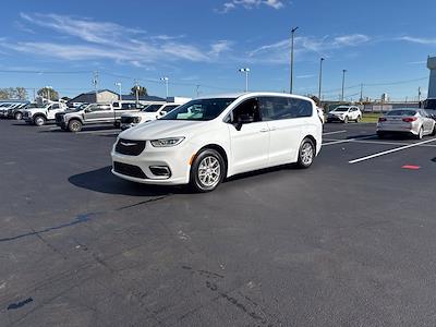 2025 Chrysler Pacifica FWD Minivan for sale #R585622 - photo 1