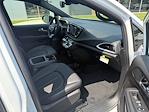 Used 2025 Chrysler Pacifica Select Minivan for sale #3S192 - photo 13