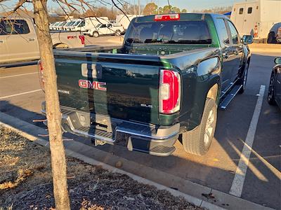 Used 2015 GMC Canyon SLE Crew Cab for sale #F1139792 - photo 2