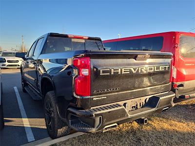 Used 2022 Chevrolet Silverado 1500 LT Crew Cab for sale #NZ134911 - photo 2