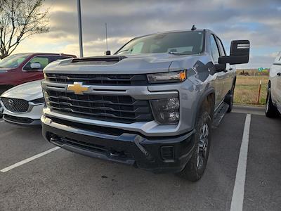 Used 2024 Chevrolet Silverado 2500 - photo 1