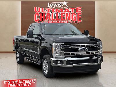 Used 2025 Ford F-350 - photo 1
