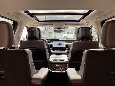 New 2026 Ford Expedition - photo 1