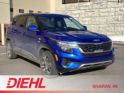 Used 2022 Kia Seltos - photo 1