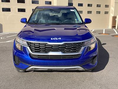 Used 2022 Kia Seltos - photo 1