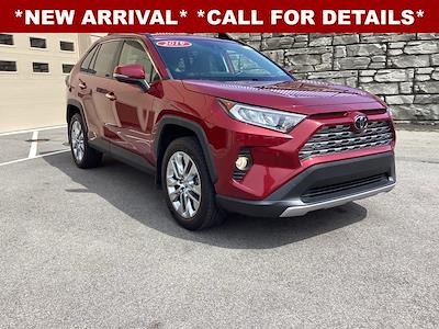 Used 2019 Toyota RAV4 - photo 1
