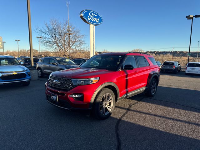 Used 2024 Ford Explorer XLT - photo 1