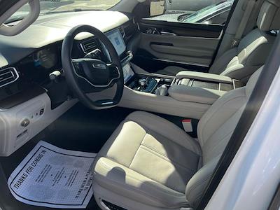 Used 2023 Jeep Grand Wagoneer - photo 1