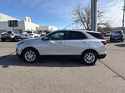 Used 2022 Chevrolet Equinox - photo 1