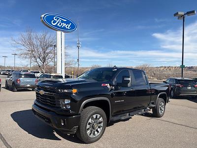 Used 2025 Chevrolet Silverado 2500 - photo 1
