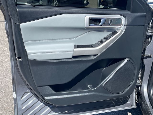 Used 2022 Ford Explorer - photo 12