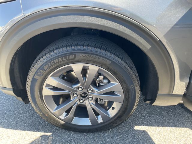 Used 2022 Ford Explorer - photo 29