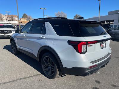 New 2026 Ford Explorer - photo 1
