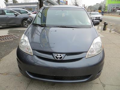 Used 2008 Toyota Sienna - photo 1